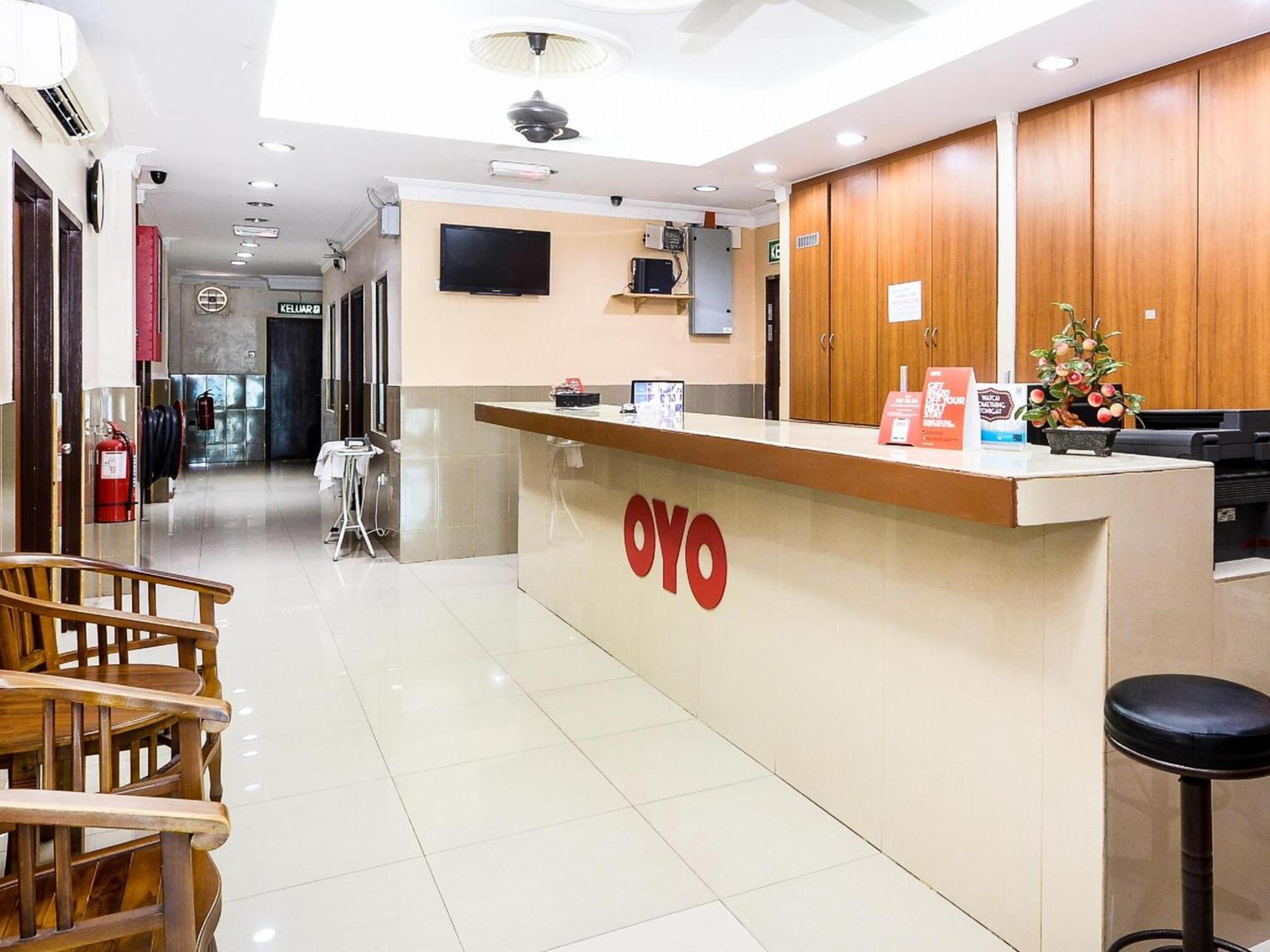 באנגי Super Oyo 707 Ayuni Hotel מראה חיצוני תמונה